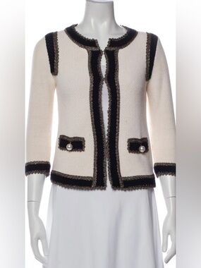 St. John Couture Evening Jacket/ Sweater Crochet Knot Trim Pearl 12  Navy/ White